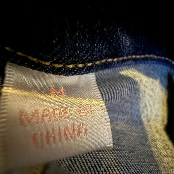 Belle by Kim Gravel Dark Blue Denim Jacket w/freyed hem-EUC - Picture 6 of 11